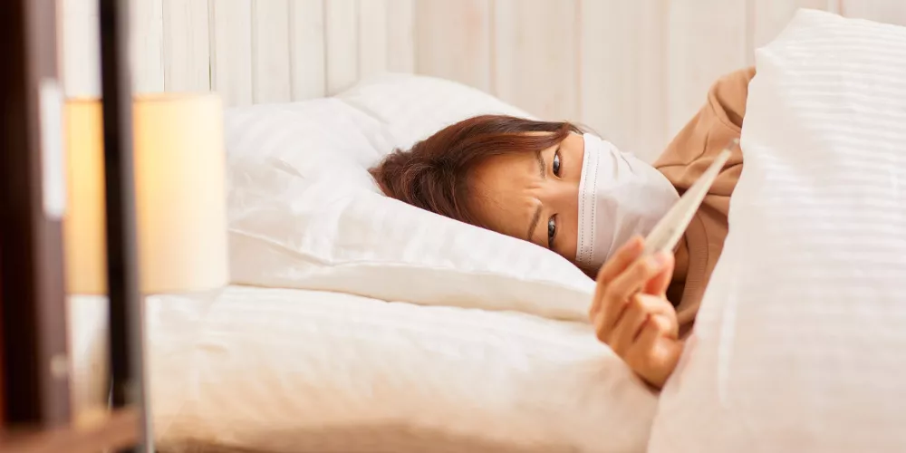 Fever with chills at night2