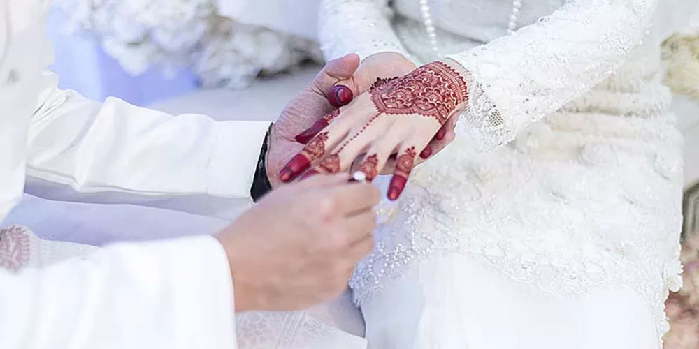 The time when girls get married early4